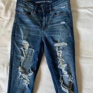 American eagle ripped jeans